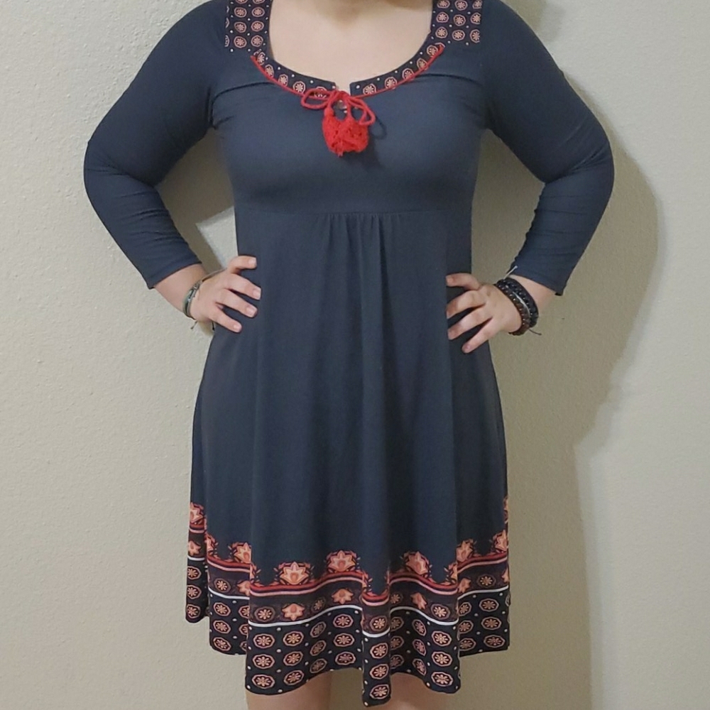 Boutique grey print dress